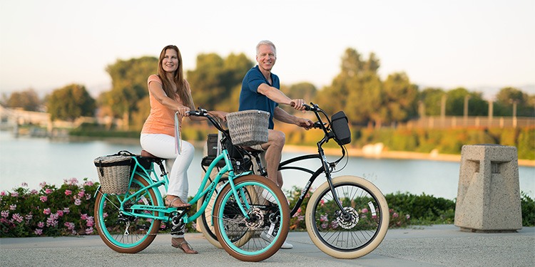 Couple reducing their stress on ebikes