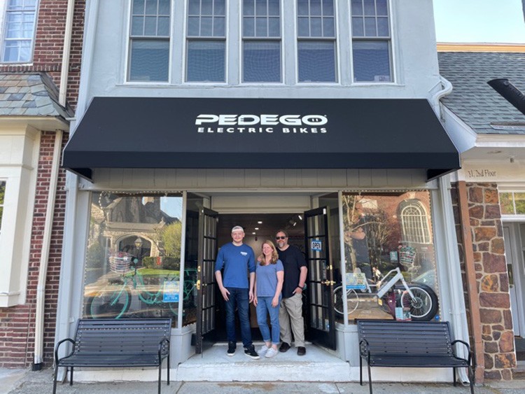 The Reilley family outside of Pedego Haddonfield.